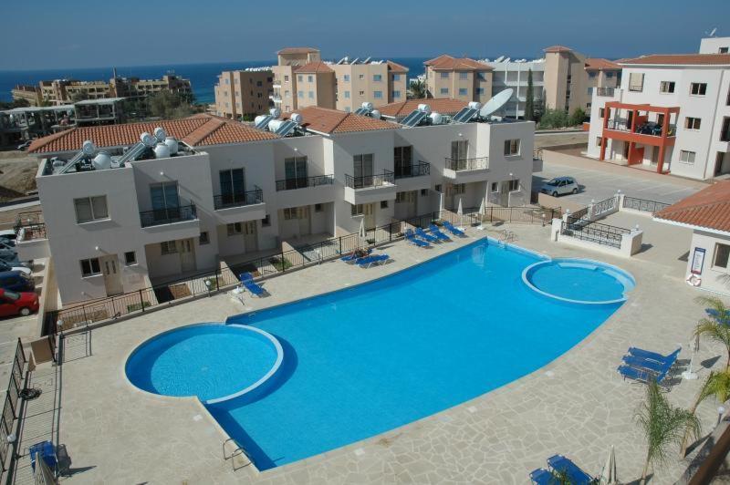 Ifestos Kings Resort Appartment Paphos Luaran gambar
