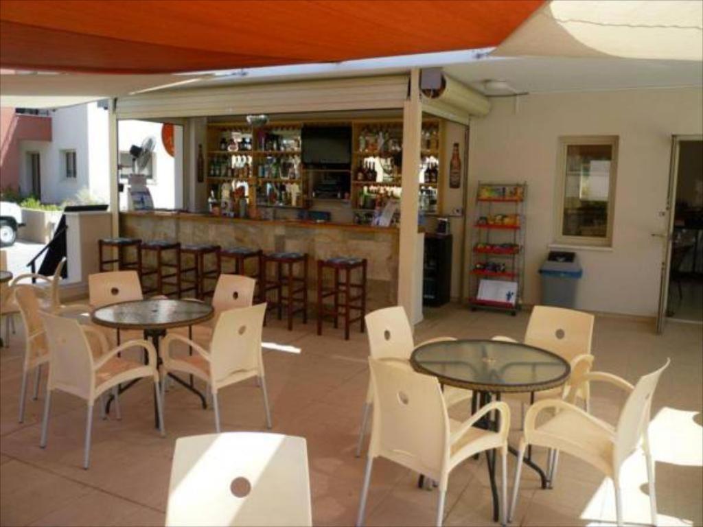Ifestos Kings Resort Appartment Paphos Luaran gambar