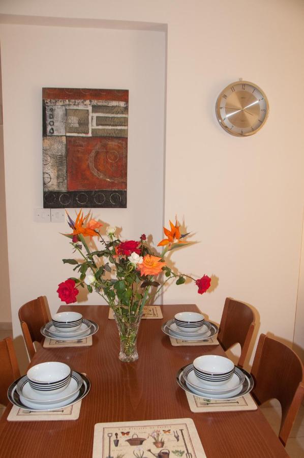 Ifestos Kings Resort Appartment Paphos Luaran gambar